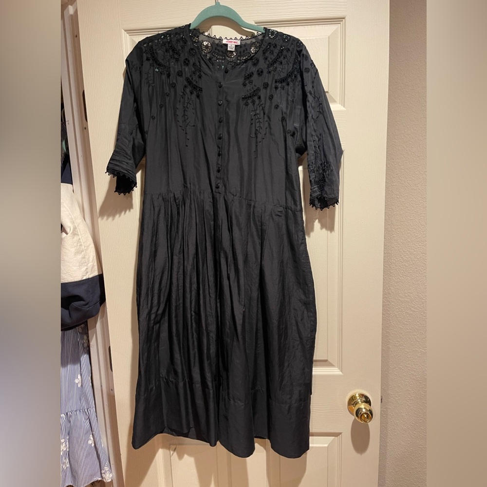 Johnny Was Black Midi Dress with Pleated Design and Crew Neck